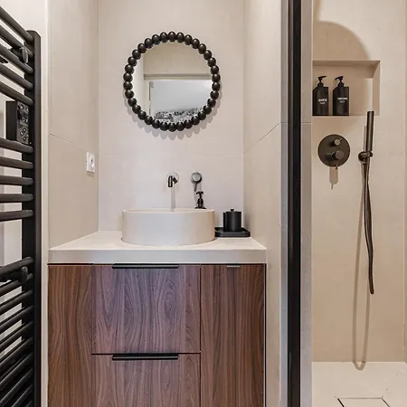 Vila Luxueuse Chaumiere 4 Avec Piscine