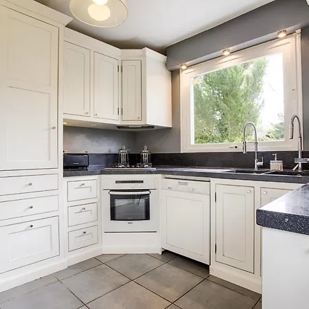 Luxueuse Chaumiere 4 Avec Piscine *