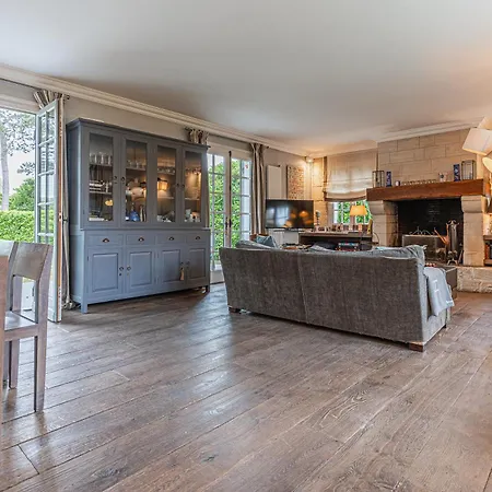 Luxueuse Chaumiere 4 Avec Piscine