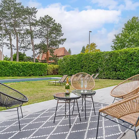 Luxueuse Chaumiere 4 Avec Piscine Βίλα