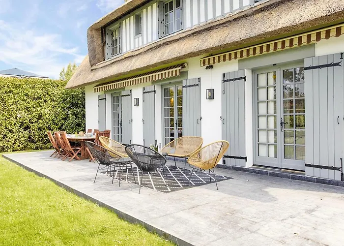 Luxueuse Chaumiere 4 Avec Piscine Villa *