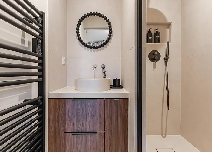 Villa Luxueuse Chaumiere 4 Avec Piscine